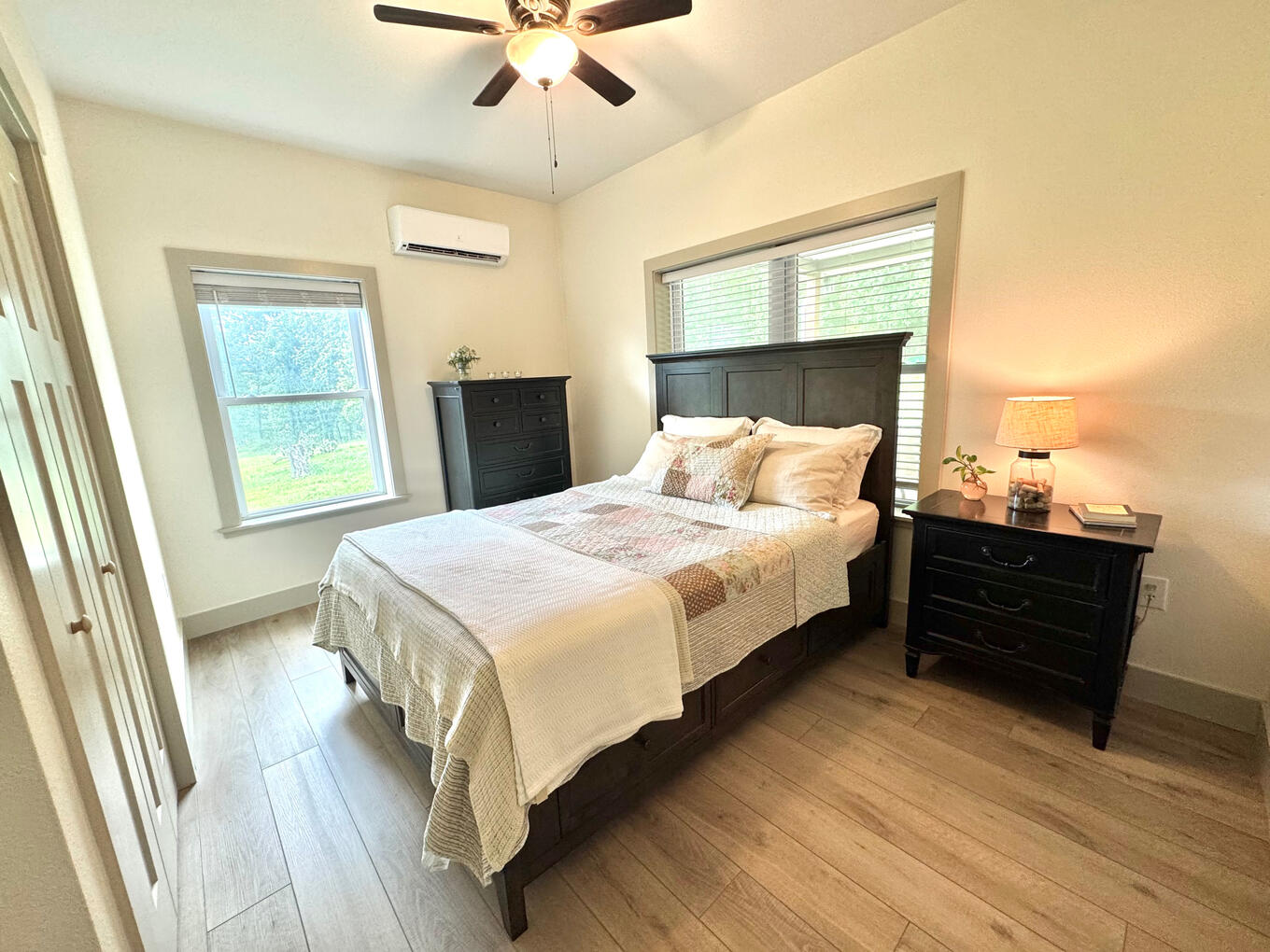 Master Bedroom Master Bedroom