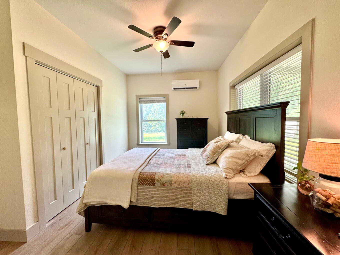 Master Bedroom Master Bedroom
